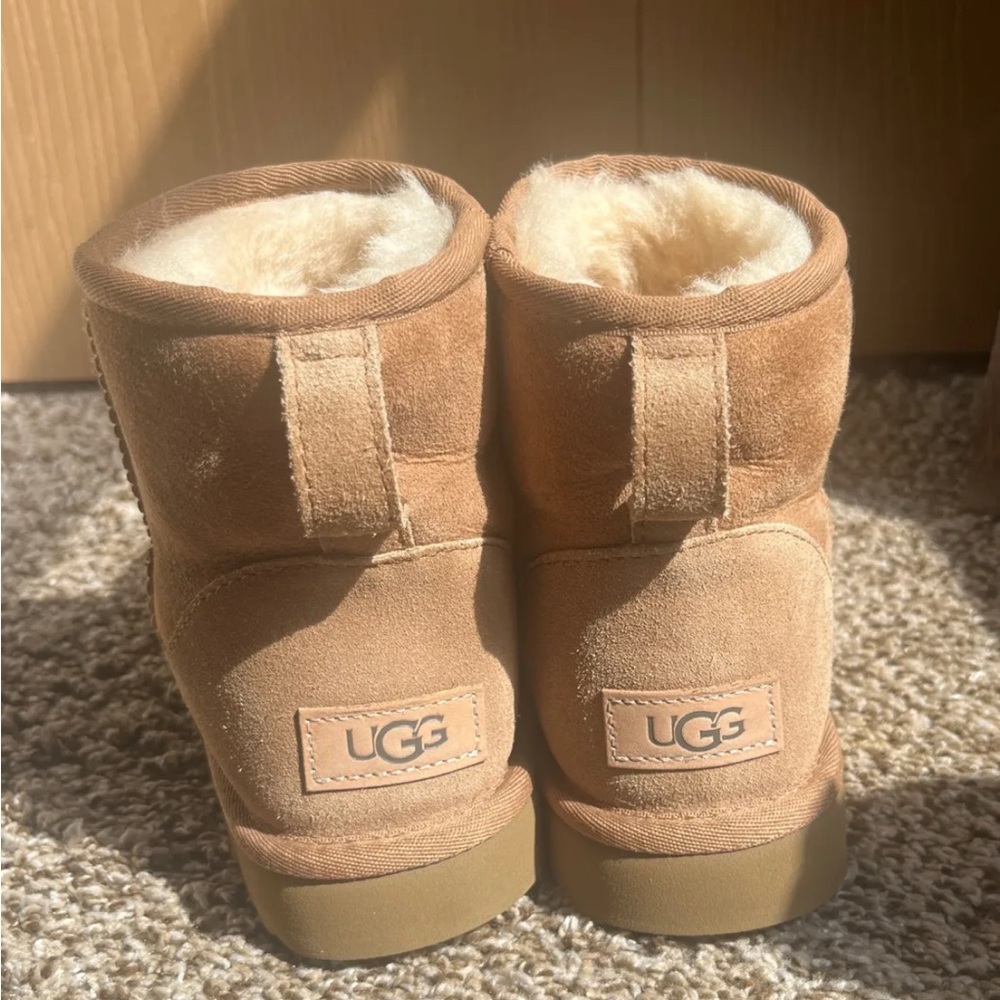 UGG Mini II Tan Boots
